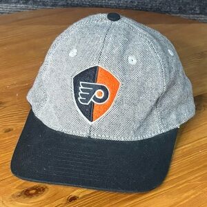 Vintage 90’s Sports Specialties Philadelphia Flyers NHL Hockey Strapback Hat